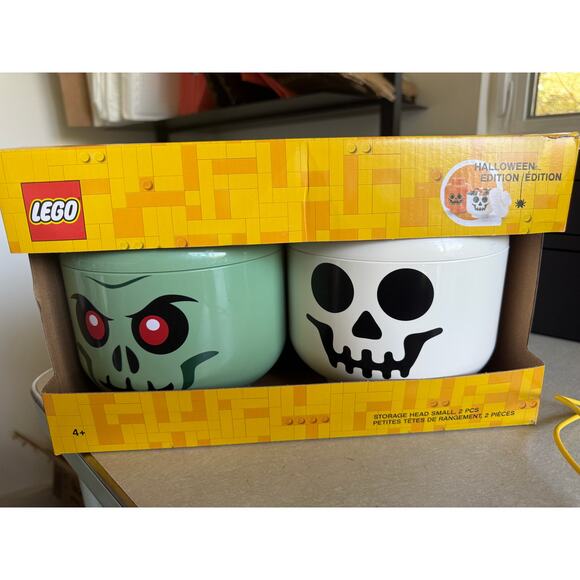New in box Lego Halloween Small Storage Head Set - Zombie and skull - Picture 1 of 5